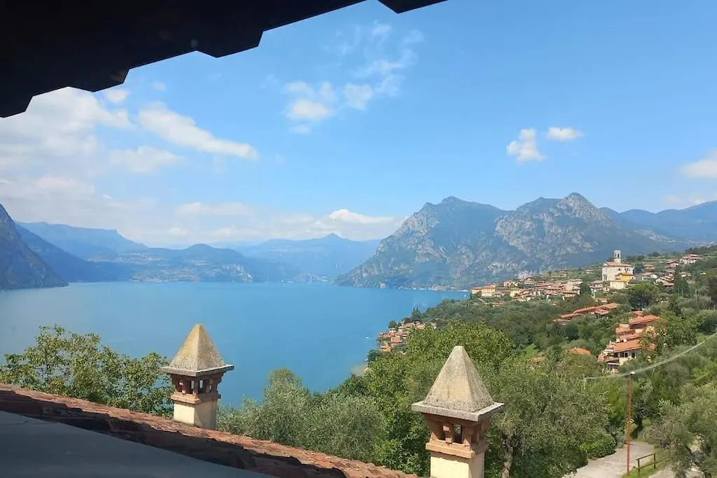 Appartement La Corte Del Cigno Monte Isola Italië